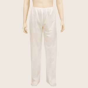 Pantalón desechable blanco para presoterapia mostrado en un maniquí, fabricado en material plástico, sin cinturilla elástica y con piernas completamente cerradas.