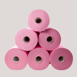 Pack de 6 rollos de papel camilla color rosa, resistente y desechable.