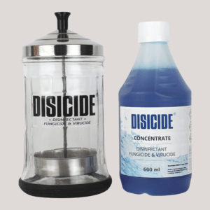 Desinfectante de utensilios Disicide 600 ml con jarra incluida.