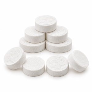 Toallas comprimidas blancas en pastillas redondas
