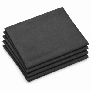 Pack de 5 sábanas cubre camillas negras, dobladas y apiladas sobre fondo blanco