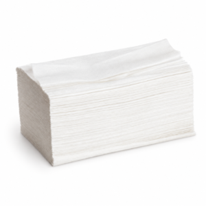 Toallas Spunlace blancas de 30 × 30 cm dobladas y apiladas sobre fondo blanco