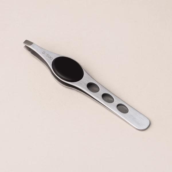 Pinza de depilar inox anatómica 10 cm para depilación facial profesional